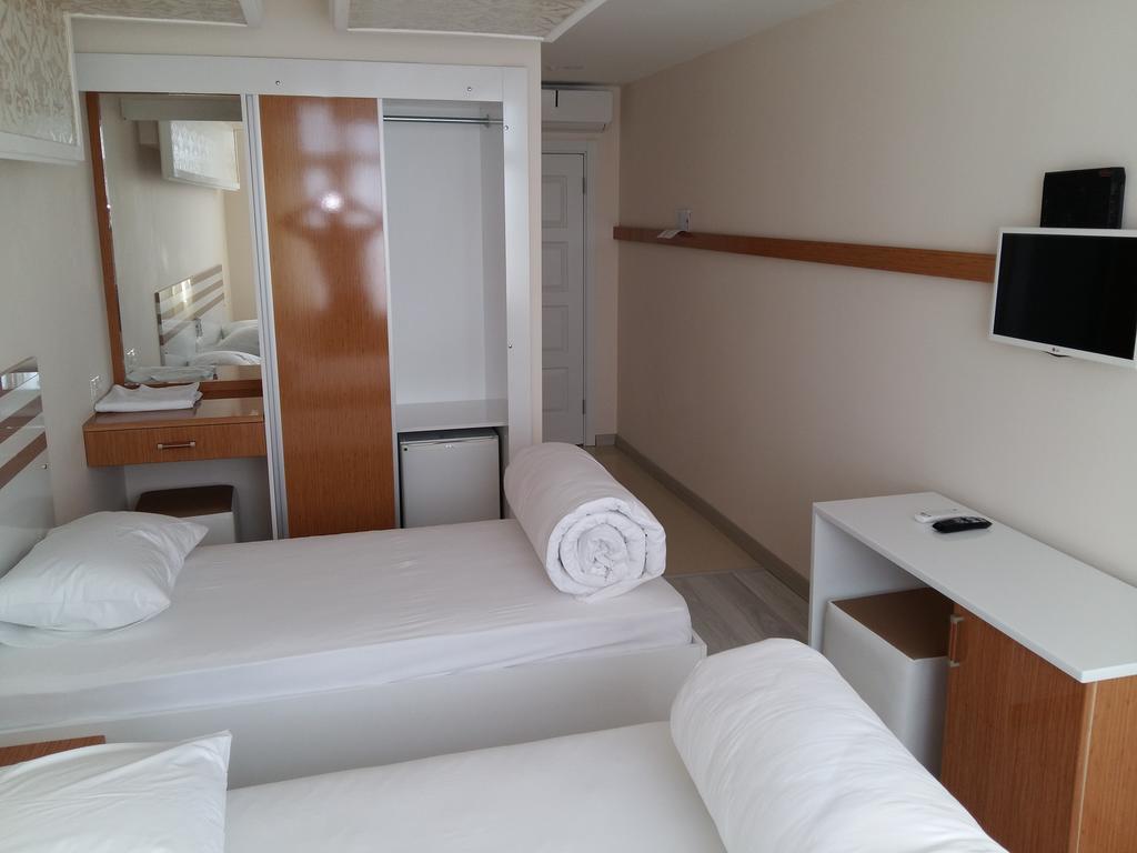 Cihan Hotel Hopa Extérieur photo